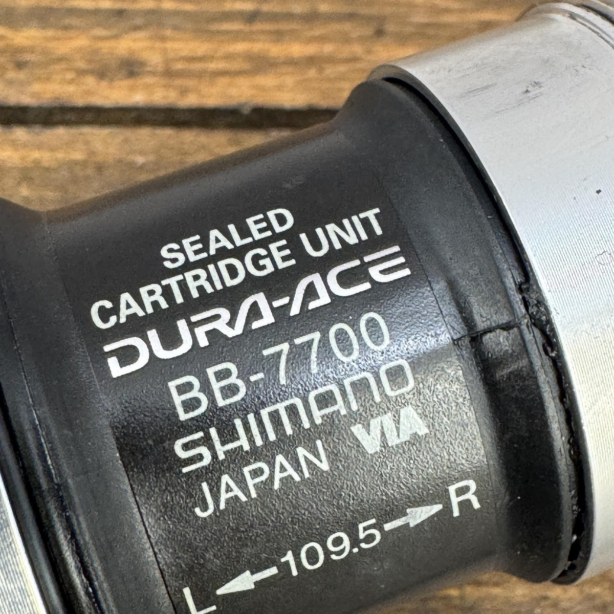 Vintage Shimano Dura-Ace BB-7700 Bottom Bracket 68mm BSA 109.5mm