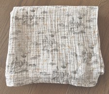 Aden  Anais Harry Potter Swaddle Muslin Blanket Hogwarts Castle EUC