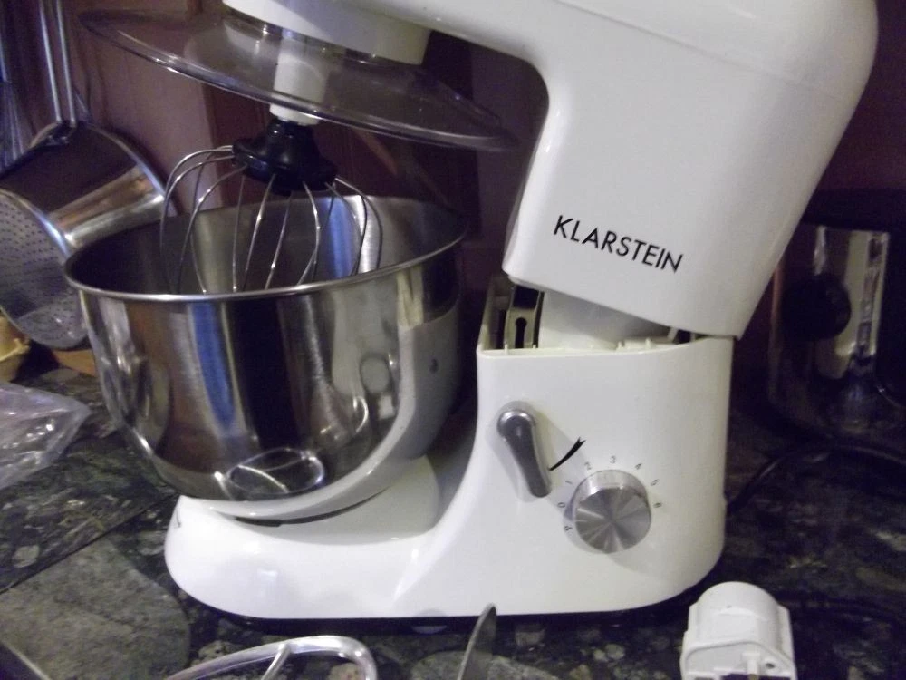 1 X KLARSTEIN, TILT HEAD 1200W, 6 SPEED FOOD PROCESSOR MIXER, BARGAIN START.
Opens in a new window o