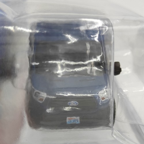 Green 1/64 2020 Ford Transit LWB High Roof Negotiating Alloy Car Model - Picture 6 of 11