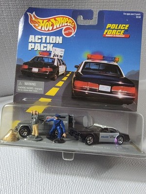 Hot Wheels Action Pack Diorama Police Force 16149 schwer zu finden