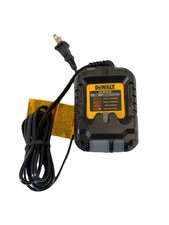 DeWalt 12V/ 20V MAX FLEXVOLT 2 Amp Battery Charger Model DCB1102