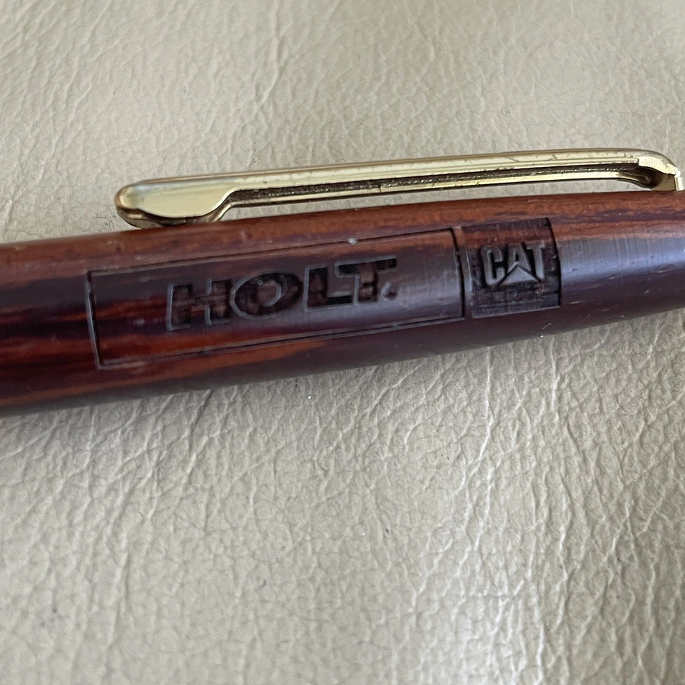 Bolígrafo de madera Holt Cat y bolígrafo de madera Visteon ambos usados  Foto 2 de 4