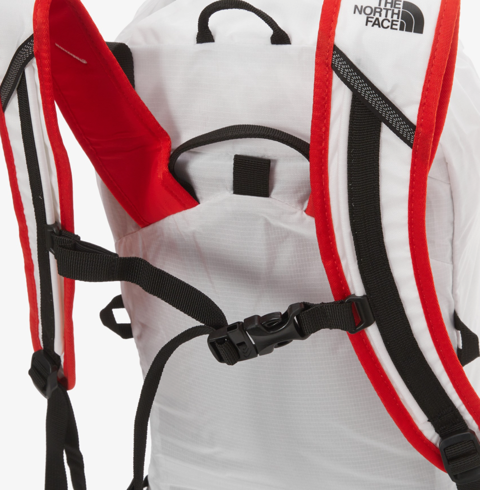The North Face VERTO 18 Backpack Outdoor Hiking Sports Bag White