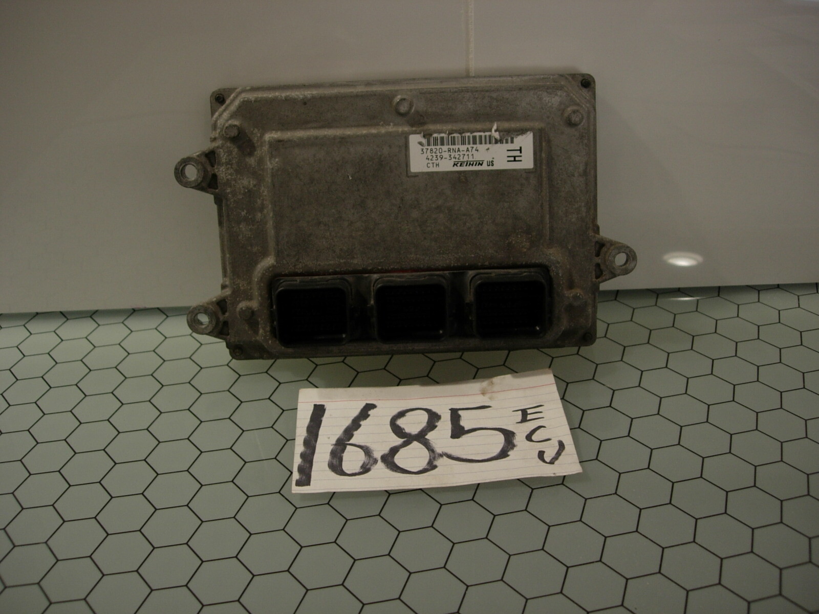 09 10 11 Honda Civic #1685 Engine Computer ECM ECU 37820-RNA-A74