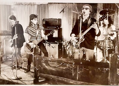 RARE JOAN JETT & MICHAEL J. FOX W/The BARBUSTERS Original Photo Light Of Day