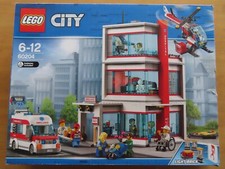 LEGO 60204 City Town  City Krankenhaus   kpl. + Anleitungen + Figuren + OVP TOP