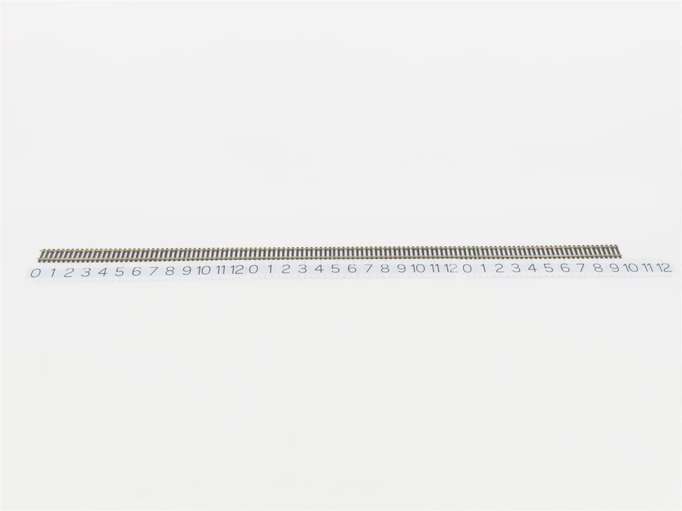 LOT of 70+ HO Scale Atlas Code 100 36" Straight Flex Track Pieces - Image 2 of 4