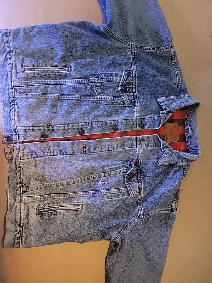 Chaqueta vaquera Levi's 70417-4891 forrada de franela vintage años 80 90 Foto 2 de 4
