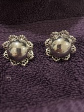 Beautiful Sunburst Screw On Earrings