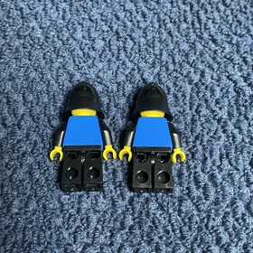 LEGO Castle 6030 Catapult 100% Complete W/Partial Box & Book Great Shape 