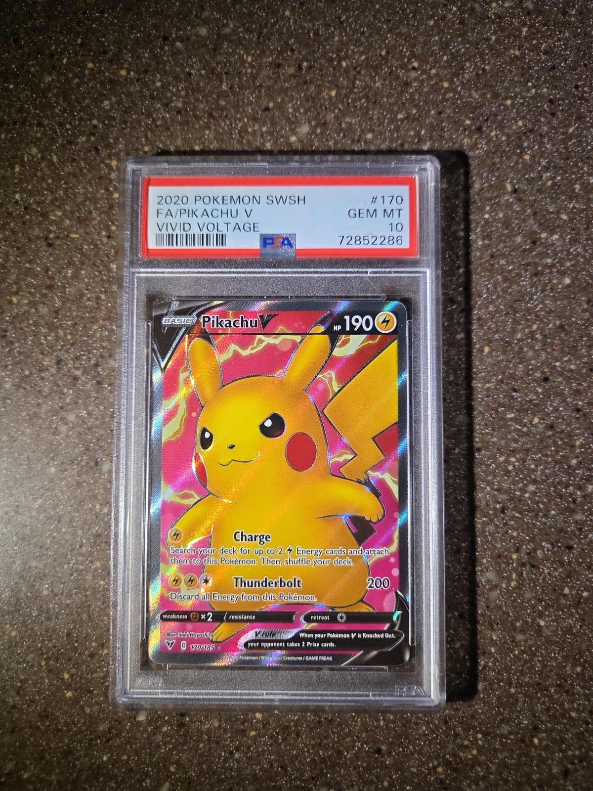 Pokemon Pikachu V Full Art Vivid Voltage 170/185 Psa 10