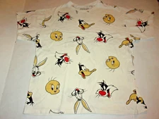 Looney Tunes tee small