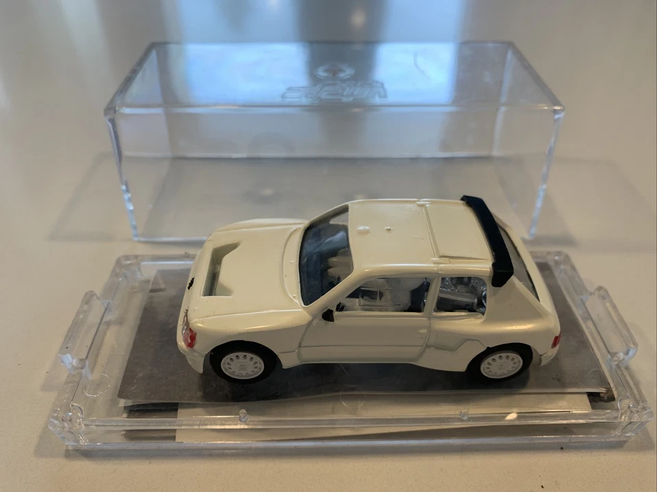 Vitesse SM24 Peugeot 205 T16 "peugeot Deutschland" "peugeot italia" - Immagine 3 di 4