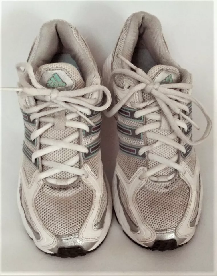 Adidas YYA 606001 Ladies Running Cross Training Walking sneakers size 6.5