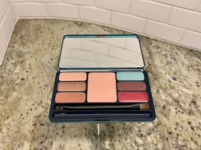 MAC LUXURIES : 7 FACE Palette Limited Edition NIB RARE
