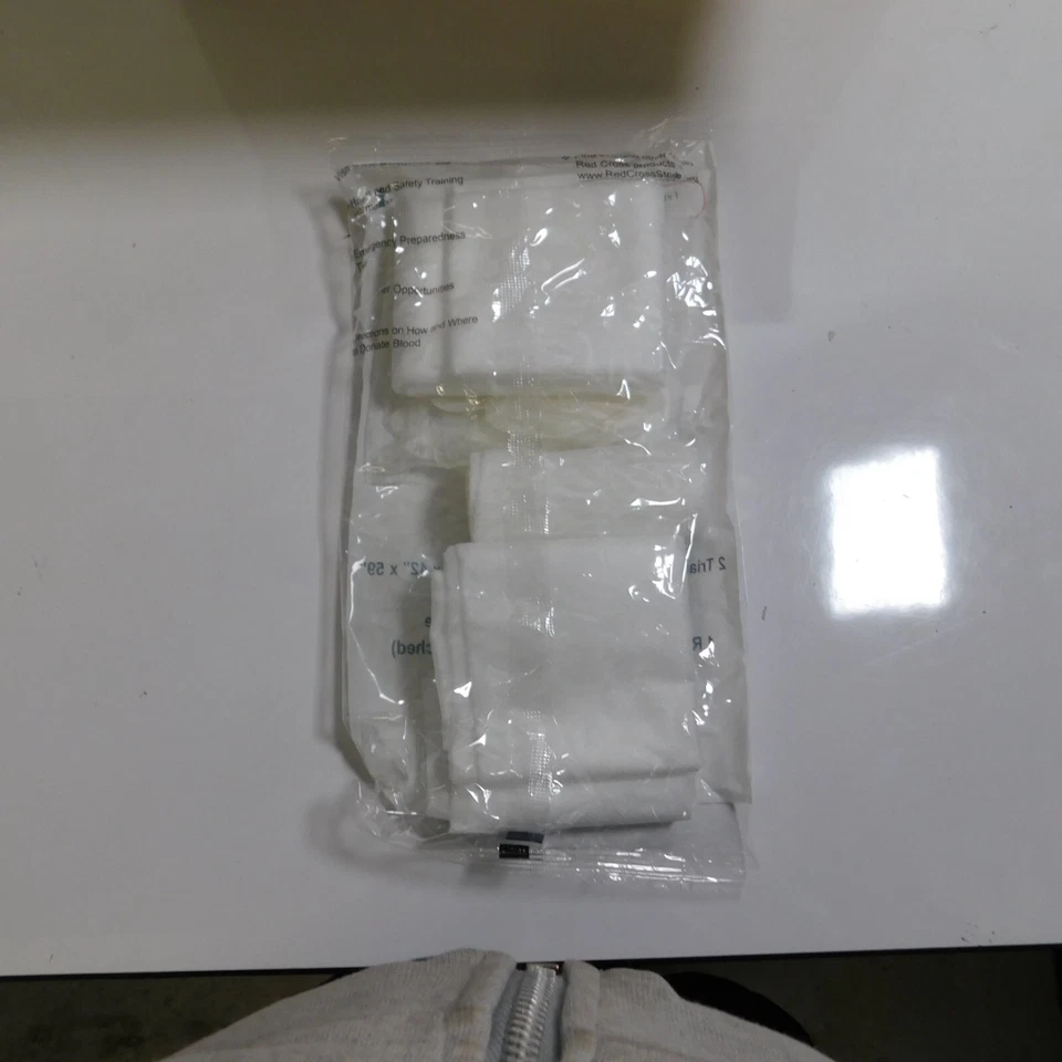 (3) Студенческий набор Американского Красного Креста ~ тренировочный футляр для оказания первой помощи 10 карат - Изображение 4 из 4