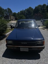 1987 Toyota Pickup 1/2 TON RN50