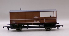 Hornby R6220 BR (ex GWR) 20T Brake Van W114854 Brown Boxed OO (z)