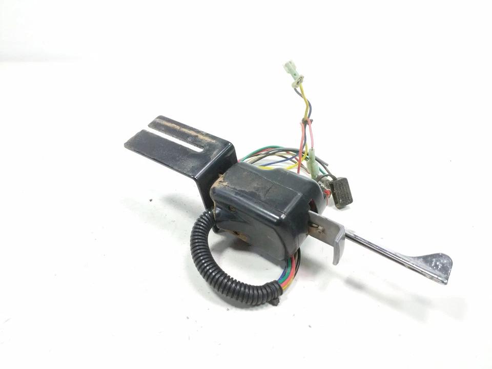 12 Can Am Commander 800R XT Control Paddle Hazard Lights - Image 3 of 4