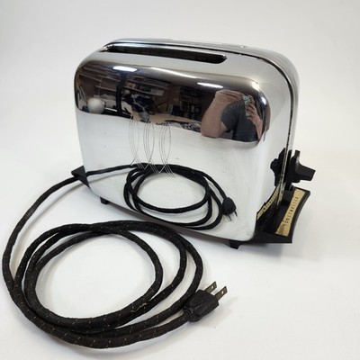 Toastmaster Model 1B24 Automatic Pop-Up Toaster Vintage Chrome Retro Deco WORKS