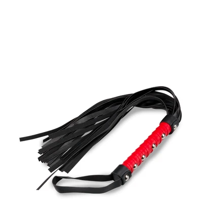 LOVE AND VIBES Martinet BDSM Guilty