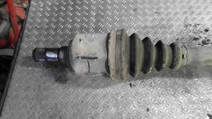 Cardan gauche (transmission) FIAT CROMA 2 PHASE 1 BREAK 51739262 - Photo 3/4