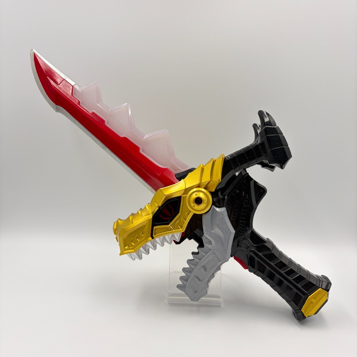 りゅうりゅう Kishiryu Sent Dino Fury Ryusoulger DX Ryusou Changer & Ryusou Ken