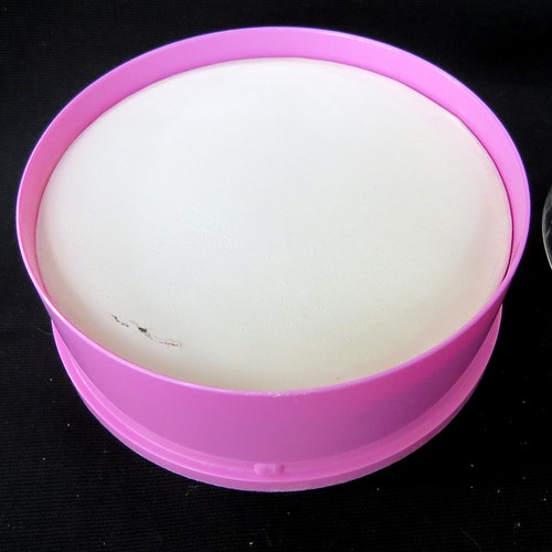 Sealed NOS Vintage Faberge Shower of Flowers Dusting Powder Deadstock 5 oz Pink - Picture 6 of 8