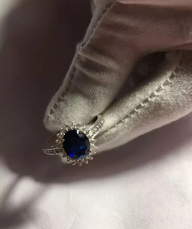 Anillo de boda de diamantes y zafiros naturales de corte ovalado de 4,65 quilates de plata de ley 925 6 7 Foto 4 de 4