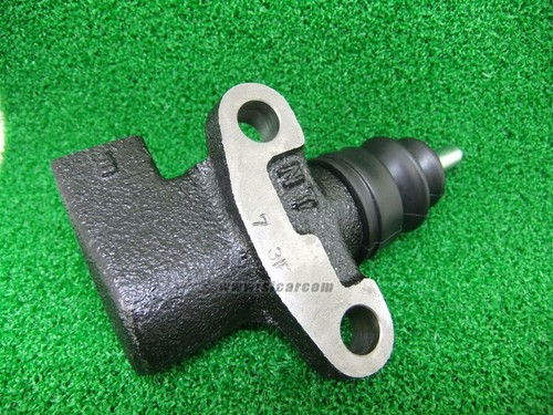 NISSAN SKYLINE DR30 CLUTCH SLAVE CYLINDER 30620-T800A CLASSIC JDM SPARES DIRECT! - Picture 11 of 24