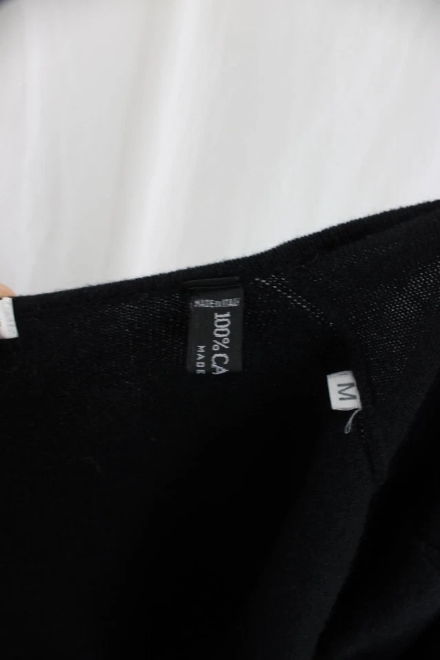Cardigã feminino Vera Wang preto 100% cashmere acabamento de pele manga longa suéter M - Imagem 4 de 4