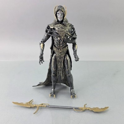 Marvel Legends Infinity War Corvus Glaive 6