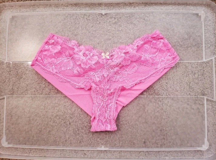 Vintage Victoria's Secret Panties Sz M Cheeky Panties