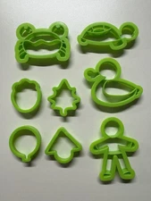 Lot Of Play Doh Dough Green Molds Accessories Cutters 8 Piece Animal & Shape Set