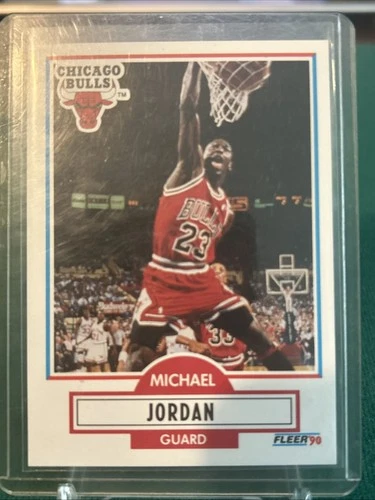 1990-91 Fleer - Michael Jordan #26 Black Line Above Biographical Information