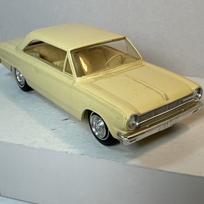 1965 Rambler American 440 Car Dealer Display Promotional Model Jo-Han Features