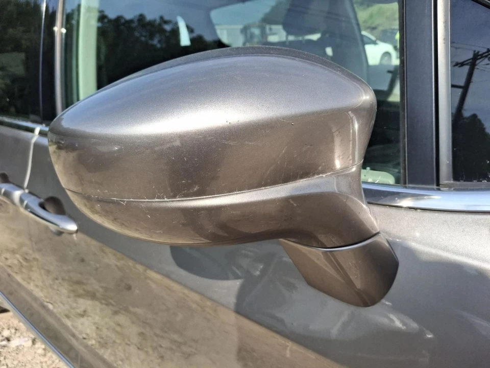 2018 Chrysler Pacifica Front Windshield Wiper Motor OEM FWD 111K Miles - Image 2 of 4