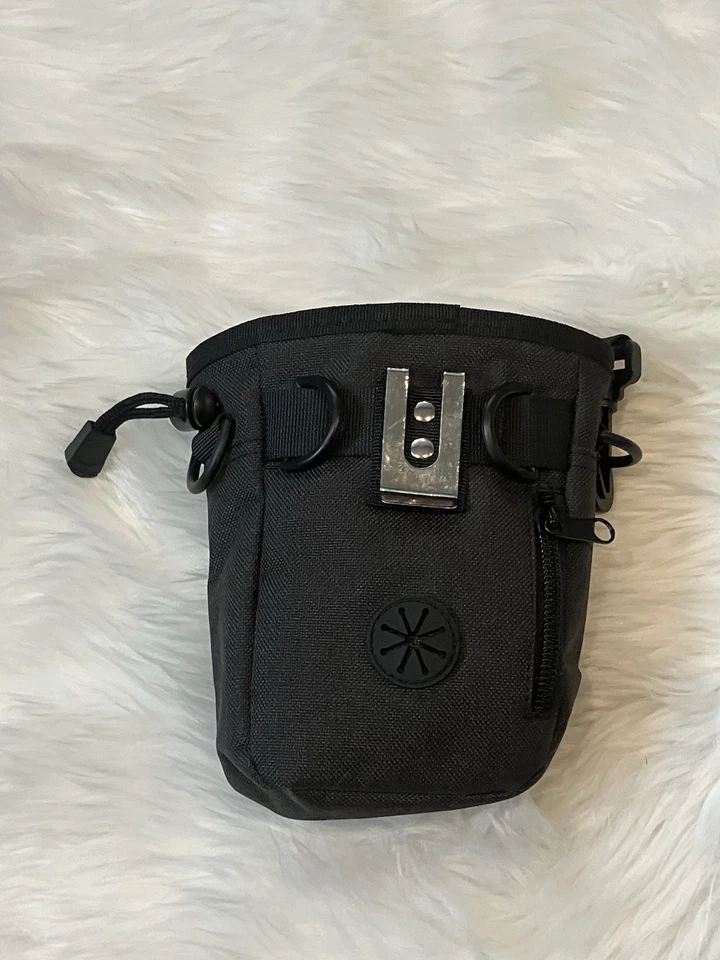 Bolsa de golosinas para perros para entrenamiento con dispensador de bolsa de caca correa ajustable y clip de metal Foto 4 de 4
