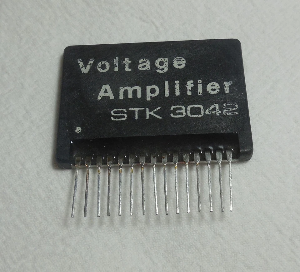 Cantidad (1) Amplificador Estéreo Sanyo STK3042 I.C. Foto 2 de 4