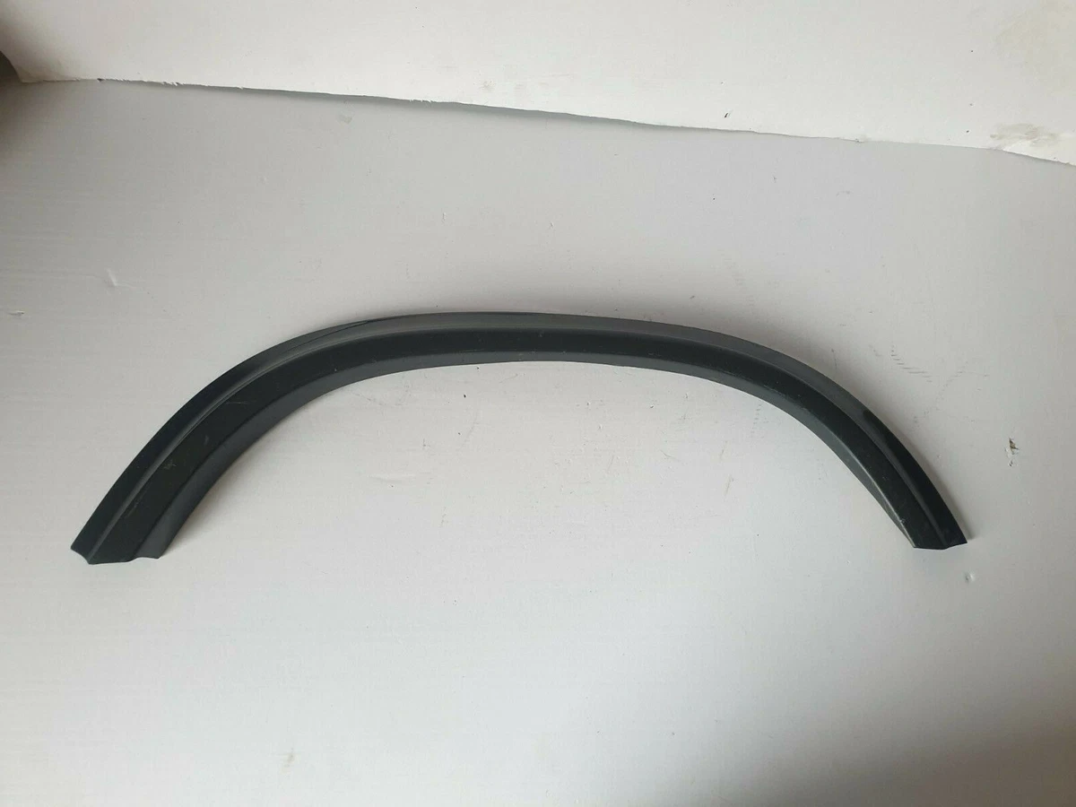 Mercedes W201 190e 16v Radlauf vorn Banane 2016901640  