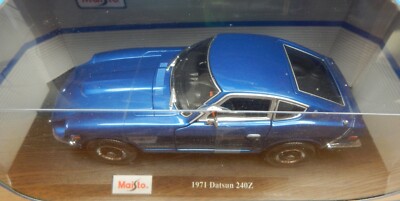 MAISTO 1971 DATSUN 240Z IN BLUE DIE CAST CAR SPECIAL EDITION 1/18