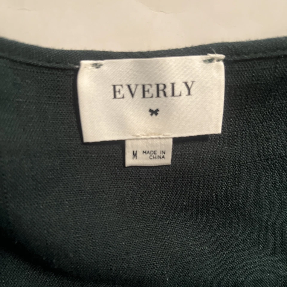 Blusa Everly Lino Everly Verde Esmeralda Blusa Top Mediana Lino Apertura en V Foto 2 de 4