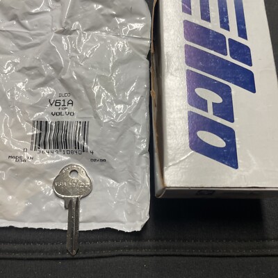 1- Key Blank for Volvo ignition up to 1965 - Saab 1963 to 1967 ILCO V61A Keys