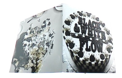 BLACK & WHITE [CD][OBI] FLOW /旅立ちグラフィティ /rock, punk, loud