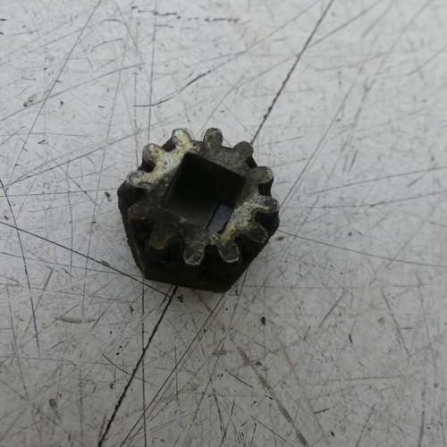 BMW R 1150 1100 R RT GS Lichtmaschine Spannrad Befestigungsteil B0590