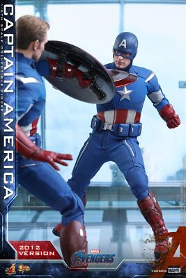 Hot Toys Endgame Figure 1/6 scale Captain America (2012 Version