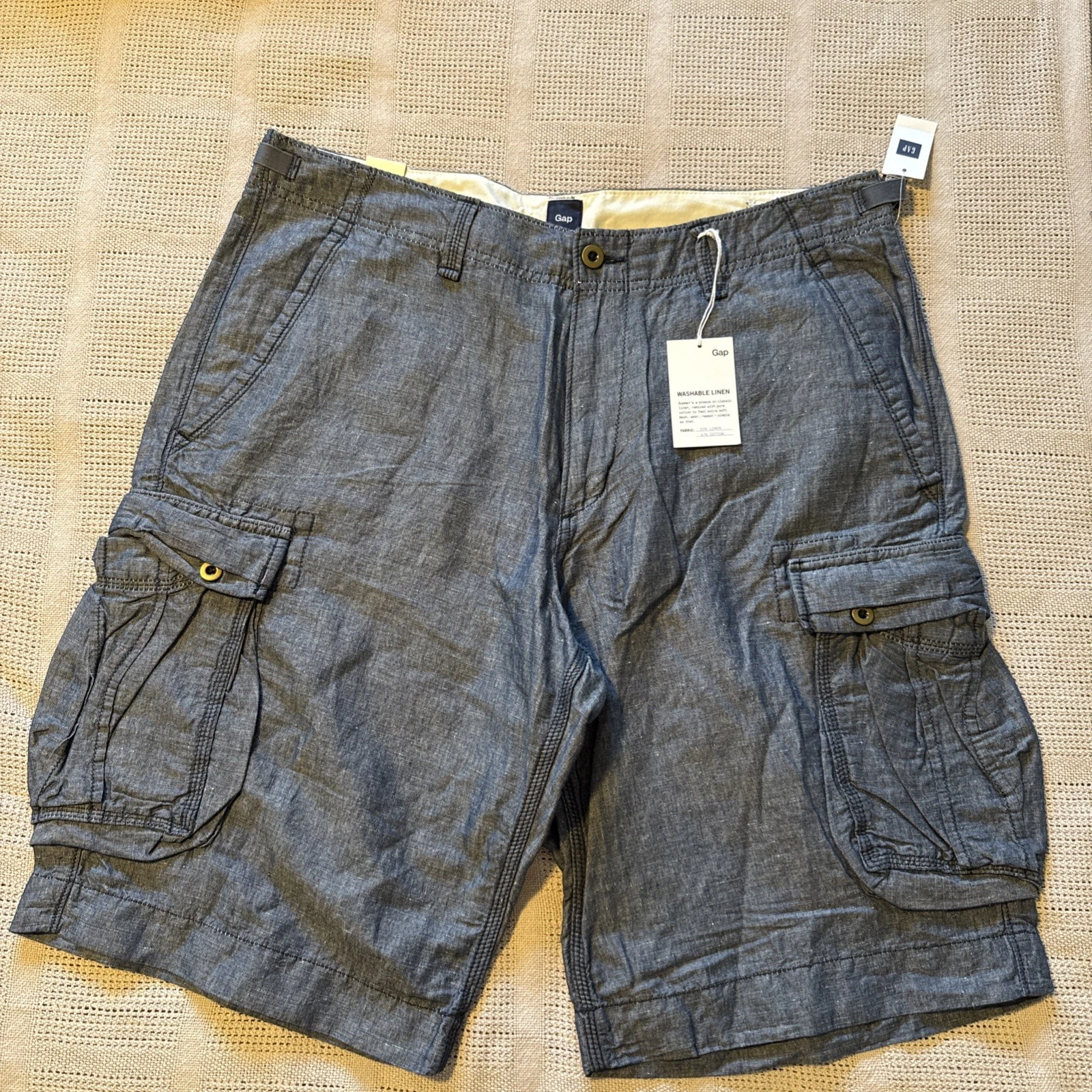 Gap Men’s Cargo Shorts, Blue Linen/Cotton Size 36