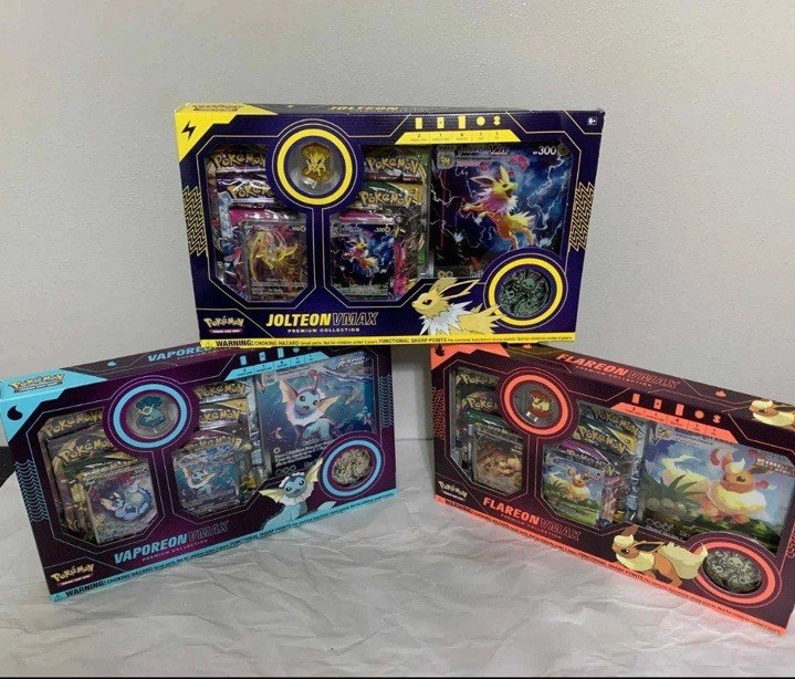 Pokemon TCG Flareon Jolteon Vaporeon Vmax Premium Collection Set of 3 New