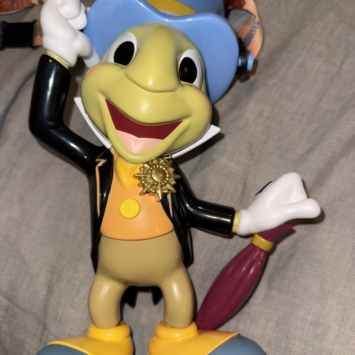 Disneyland Jiminy Cricket Sipper Cup Figural Popcorn Bucket w